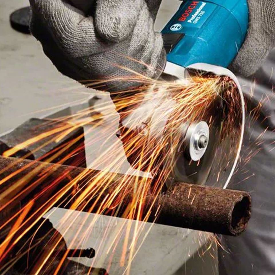 Bosch GWS 750 Professional  Avuç Taşlama Makinesi