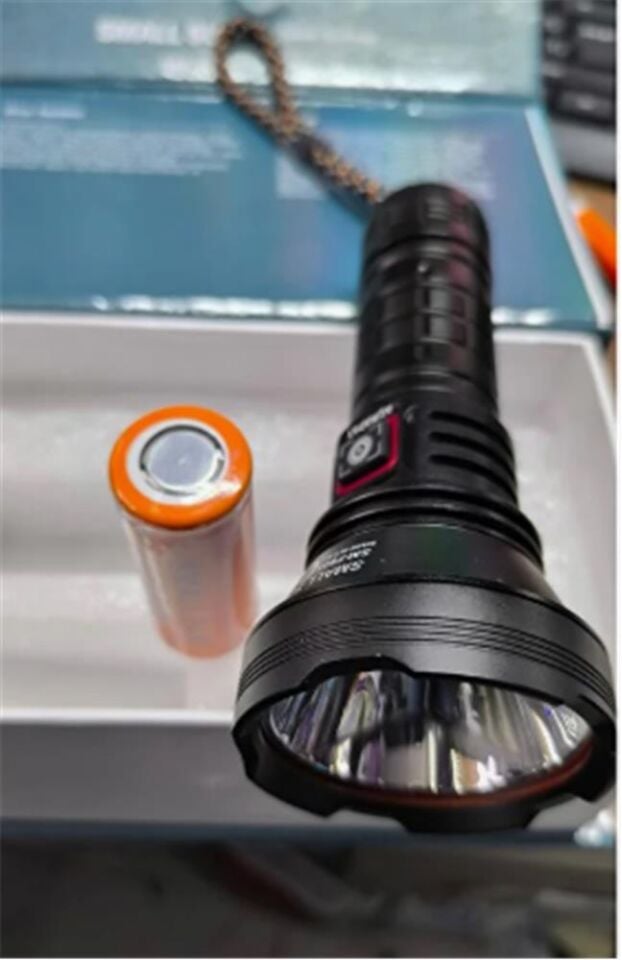 Small Sun SM-F805 Metal Fener 80w 2000lümen (4800mah li-on 3.7- 26650) Şarjlı